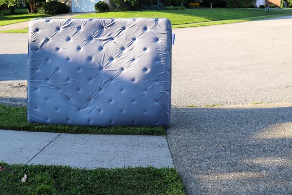 Mattress Removal Service in Milford