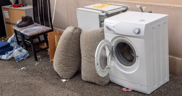 Washer Dryer Disposal in Milford